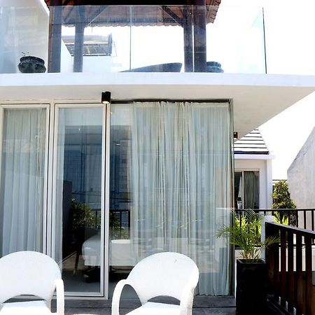 Grace And Milena Guesthouse กูตา ภายนอก รูปภาพ