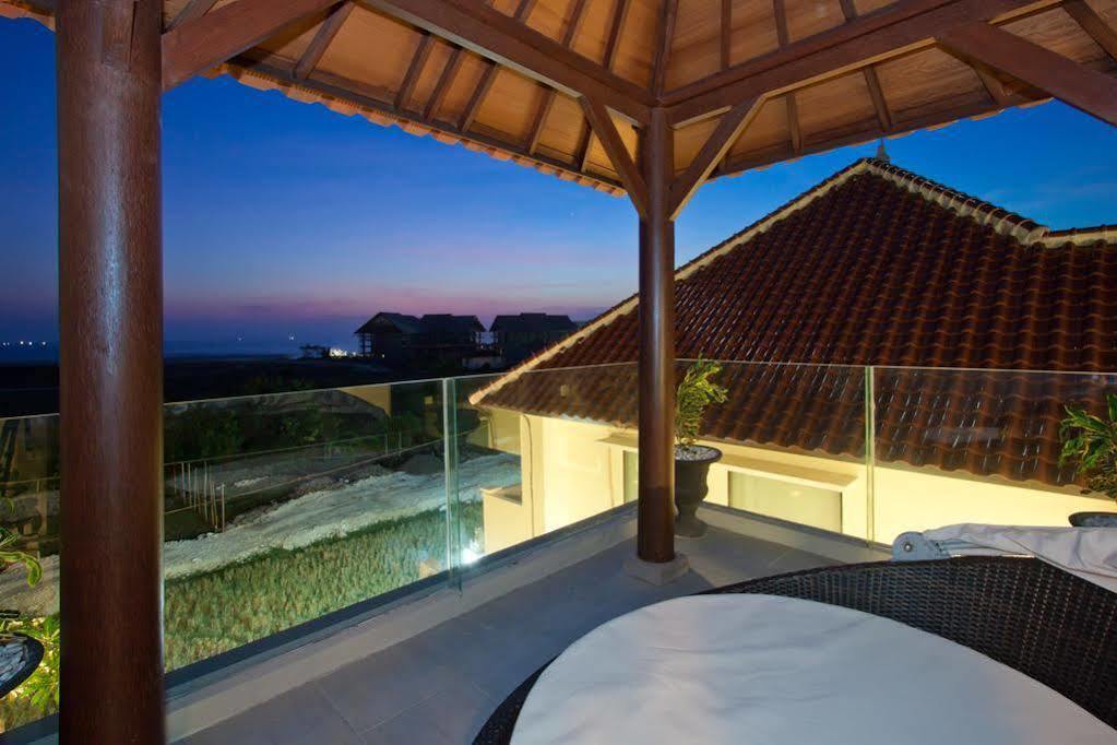 Grace And Milena Guesthouse กูตา ภายนอก รูปภาพ